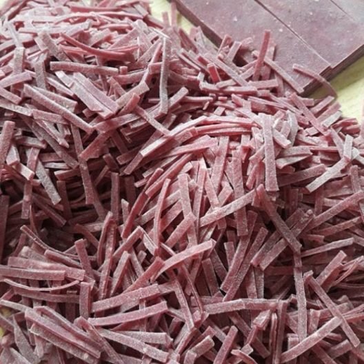 Pancarlı Erişte 1000 Gr Gerçek organik sebze suları ve püreleri kullanıldı